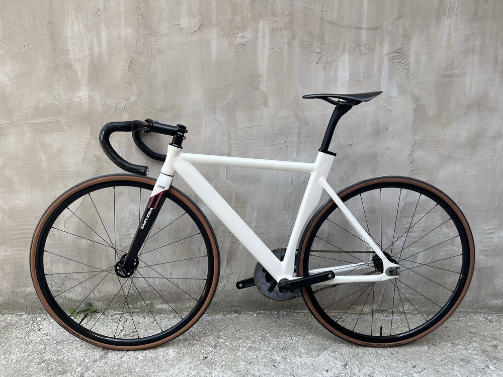 Пистов велосипед/Фикси/Fixie/Fixed gear/Track bike