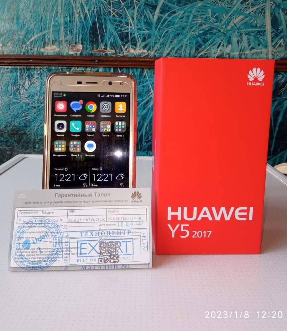 Продам телефон HUAWEI