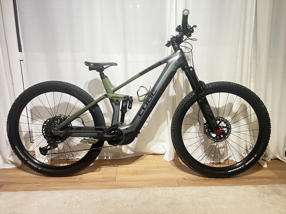 Bicicleta electrica Cube Stereo Hybrid 140 HPC TM 750Wh L 29