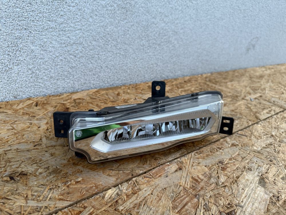 Proiector DRL LED stanga BMW X3 X3 G01 G01 Original Europa