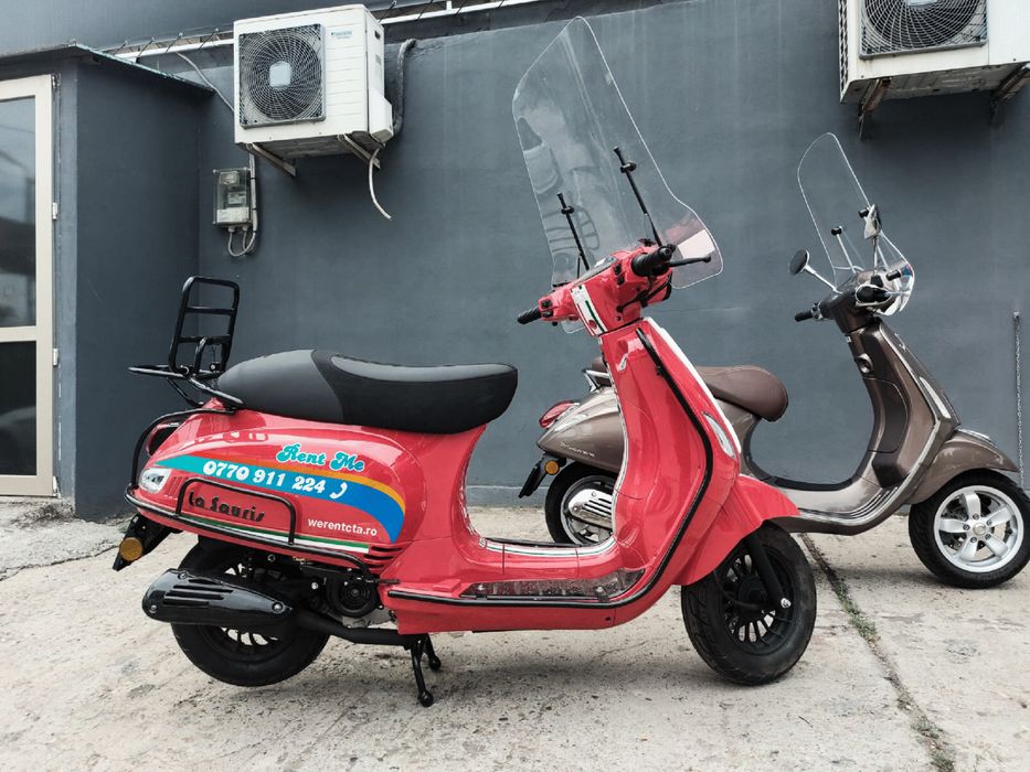 Scutere Vespa si La Souris de inchiriat