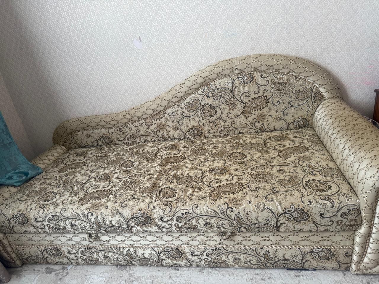 Диван- кровать бу
