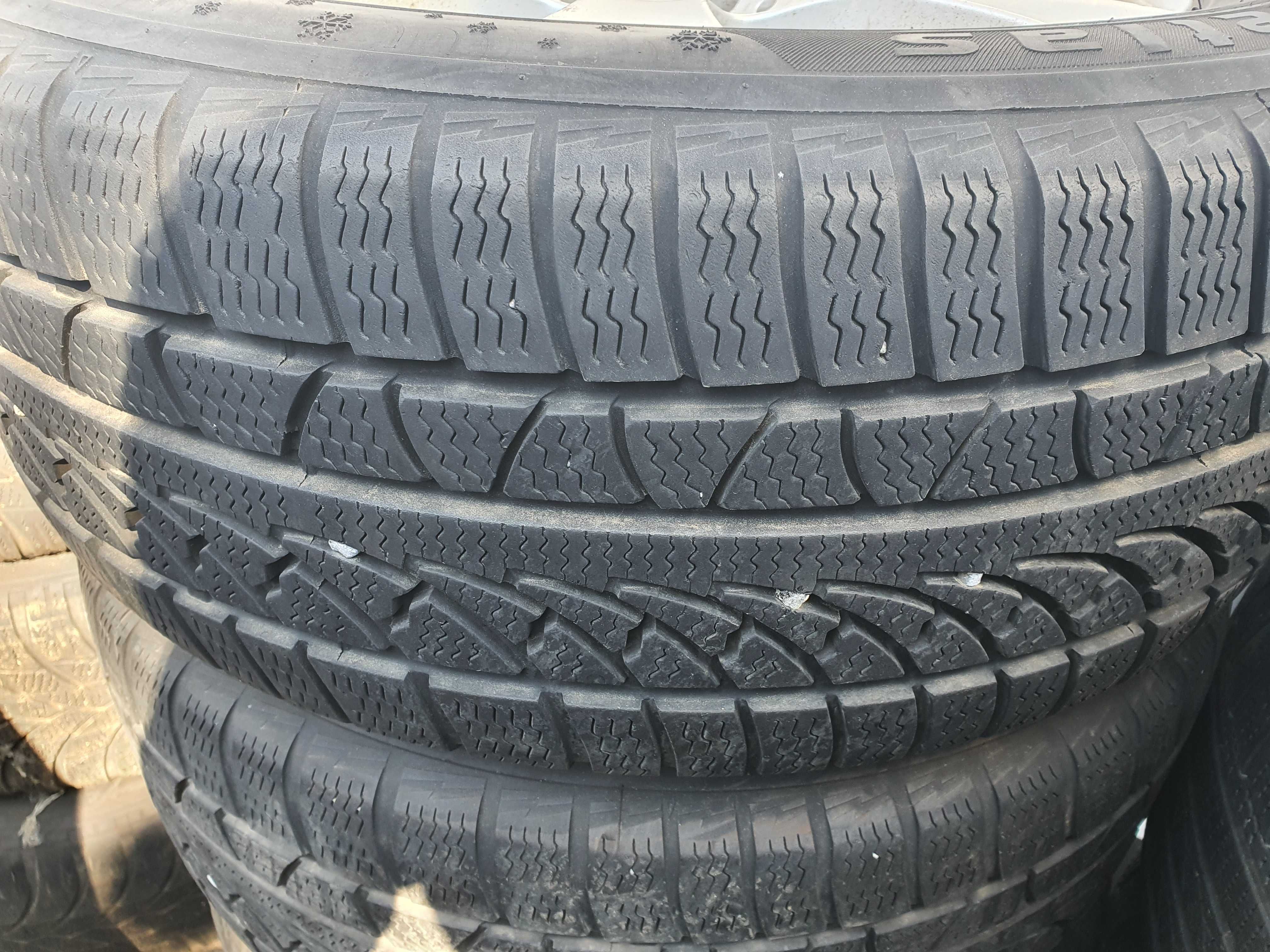 Гуми с Джанти за BMW 5 serie E60,E61 225/55 R 16 DOT 2019