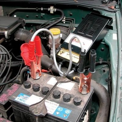 Tester pentru baterii cu plumb Carpoint 6/12 V