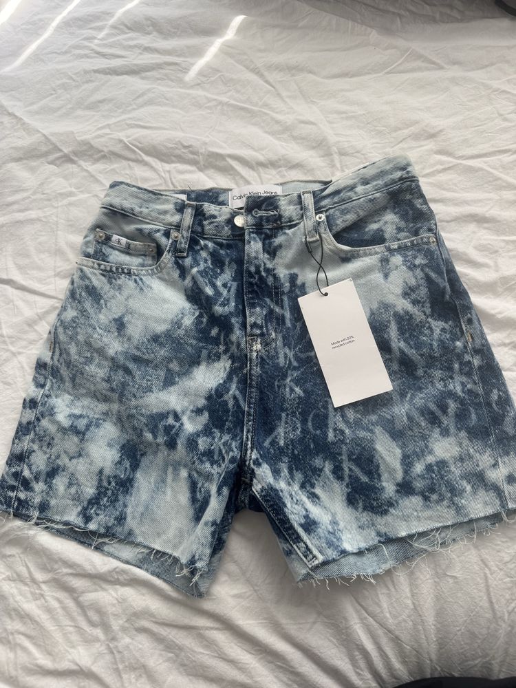 Дънкови къси панталонки Calvin Klein Jeans