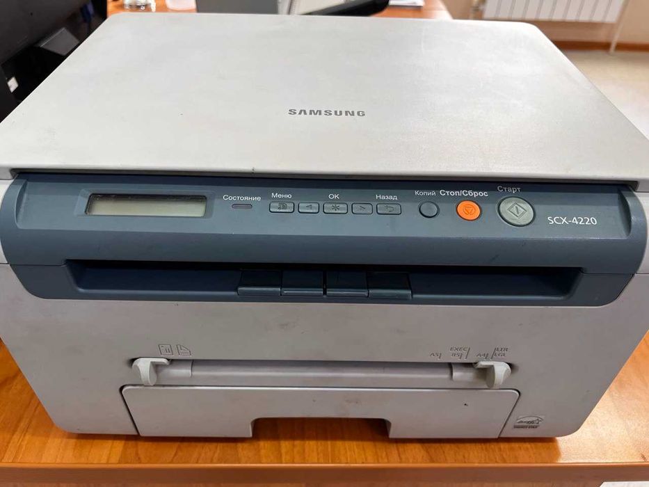 Продаю принтер Samsung SCX-4220