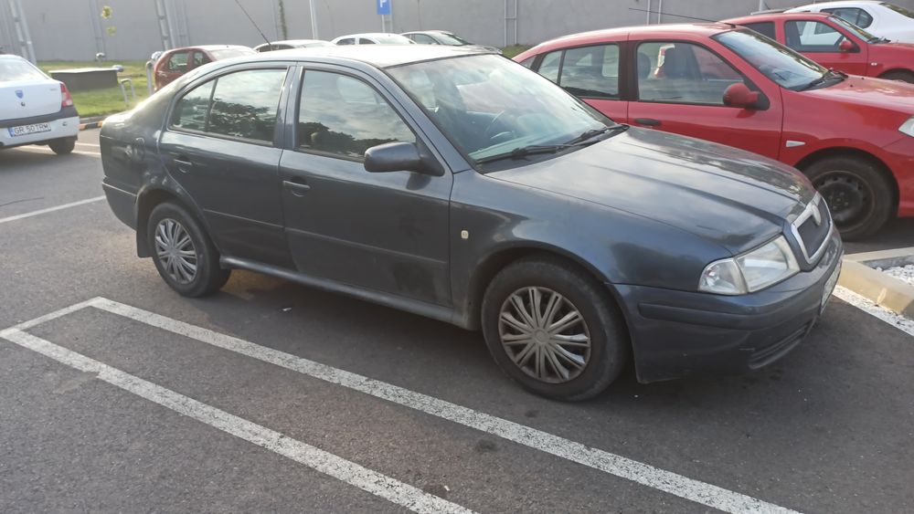 Vand Skoda Octavia Tour