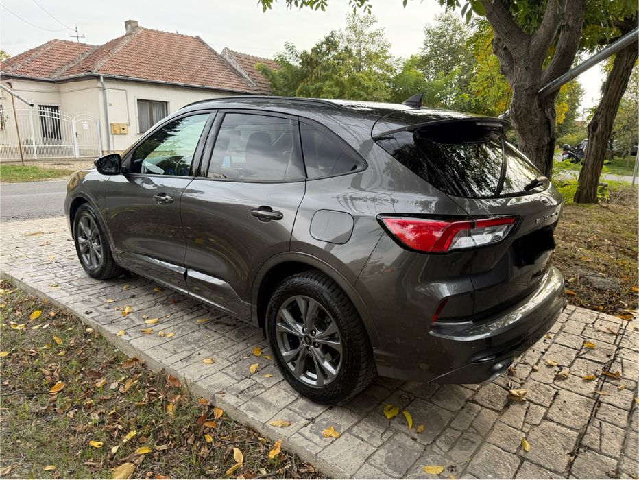 Ford Kuga 2.5 Hybrid  2022 StLine