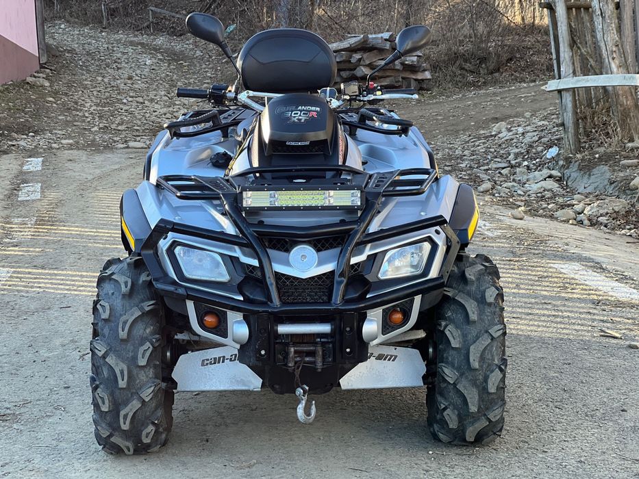 Can Am Outlander Max limited 800R, 2011, Servo, Nr. Negru, 7000km