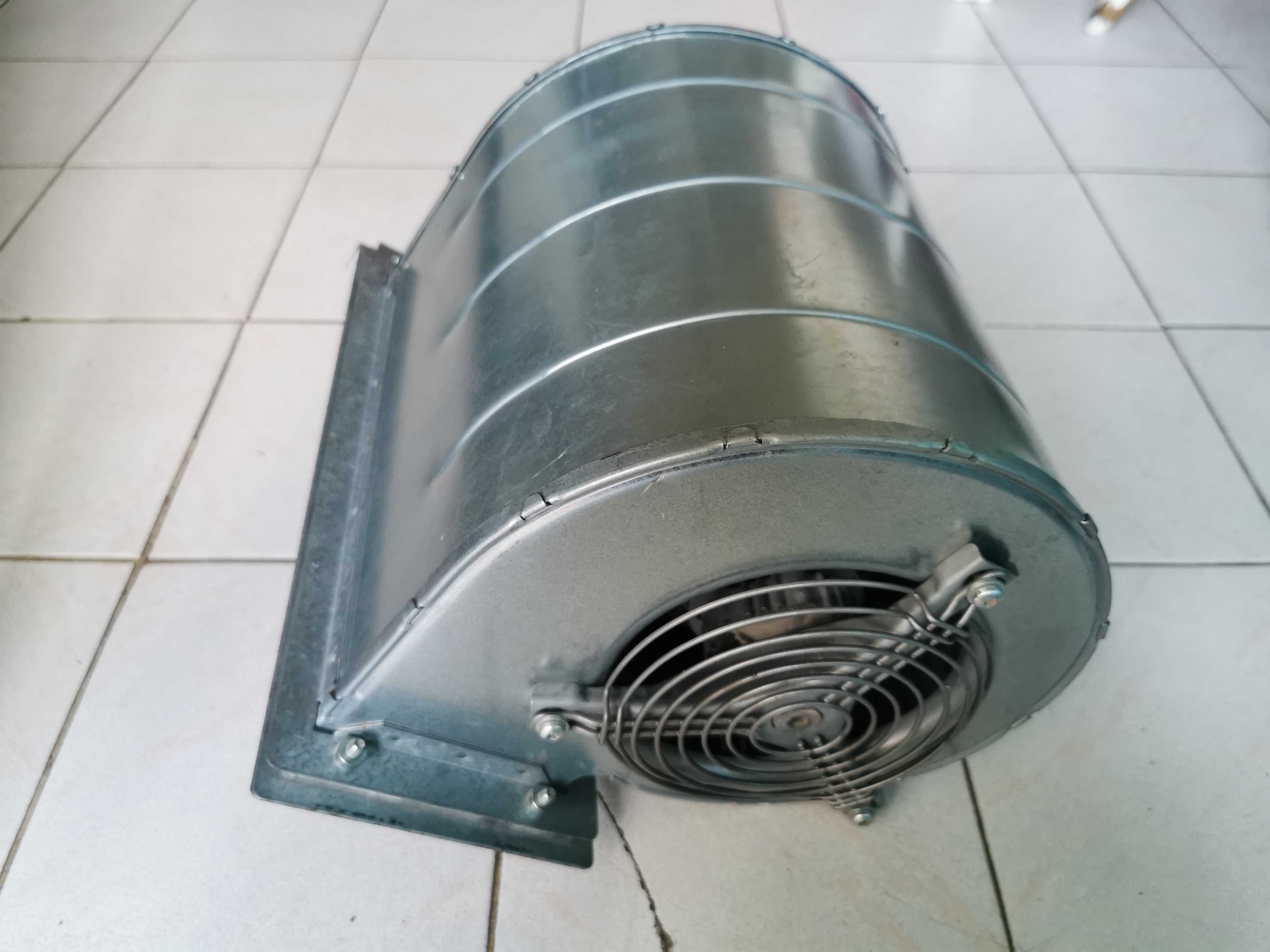 Ventilator centrifugal Ebmpapst, 700W, D2D160-BE02-11