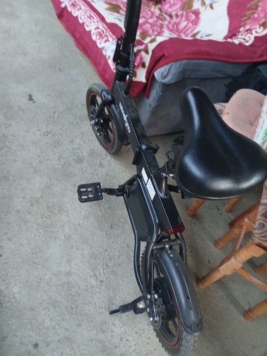 Vând Bicicleta electrica windgoo B20 aproape noua