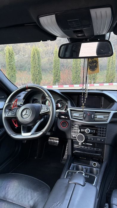 Mercedes E350 E-class