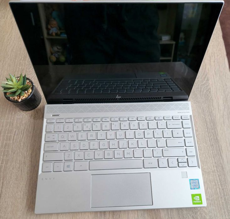 Лаптоп HP Envy 13 i5 8gen / 8GB RAM / 256GB БЕЗПЛАТНА ДОСТАВКА!