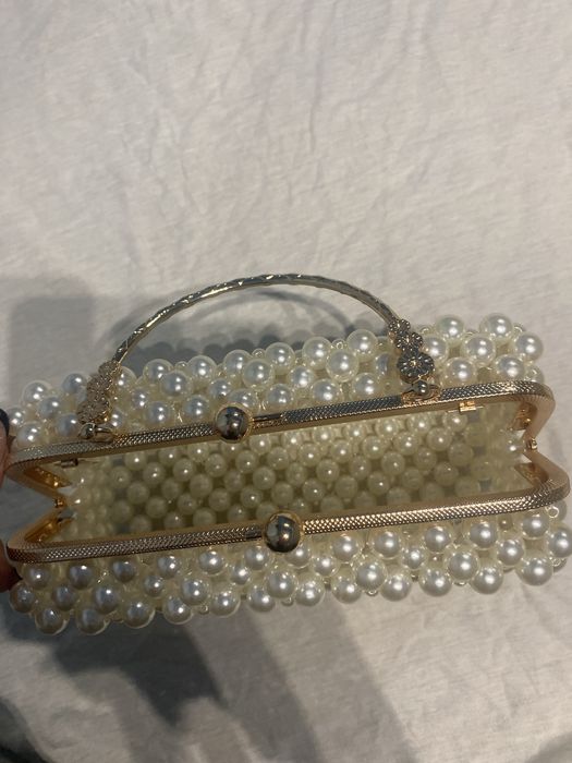 Чантичка от перли