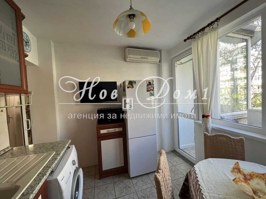 Дава се под наем Тристаен апартамент в Варна, Базар Левски - 65 кв.м за 510 € - Снимка #3