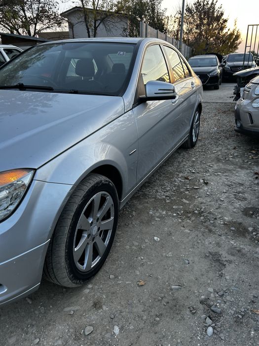 Capotă motor Mercedes W204 C Klass 2010