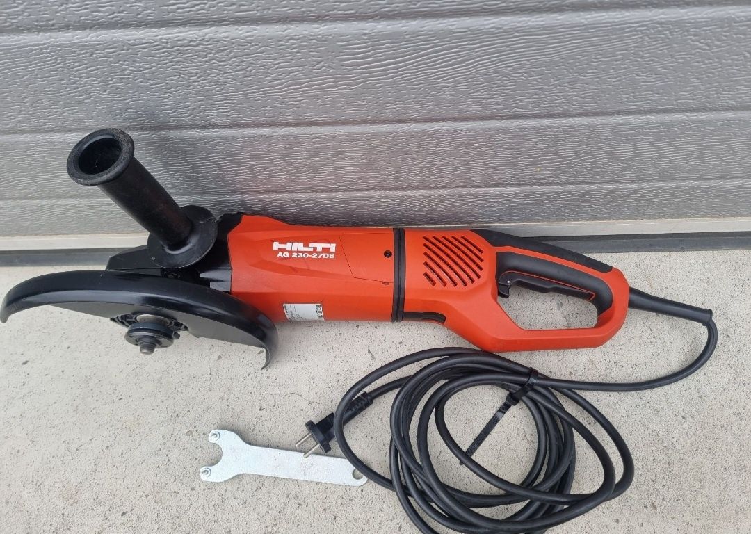 HILTI AG 230-27DB Polizor Unghiular 2700w Germany
Professional