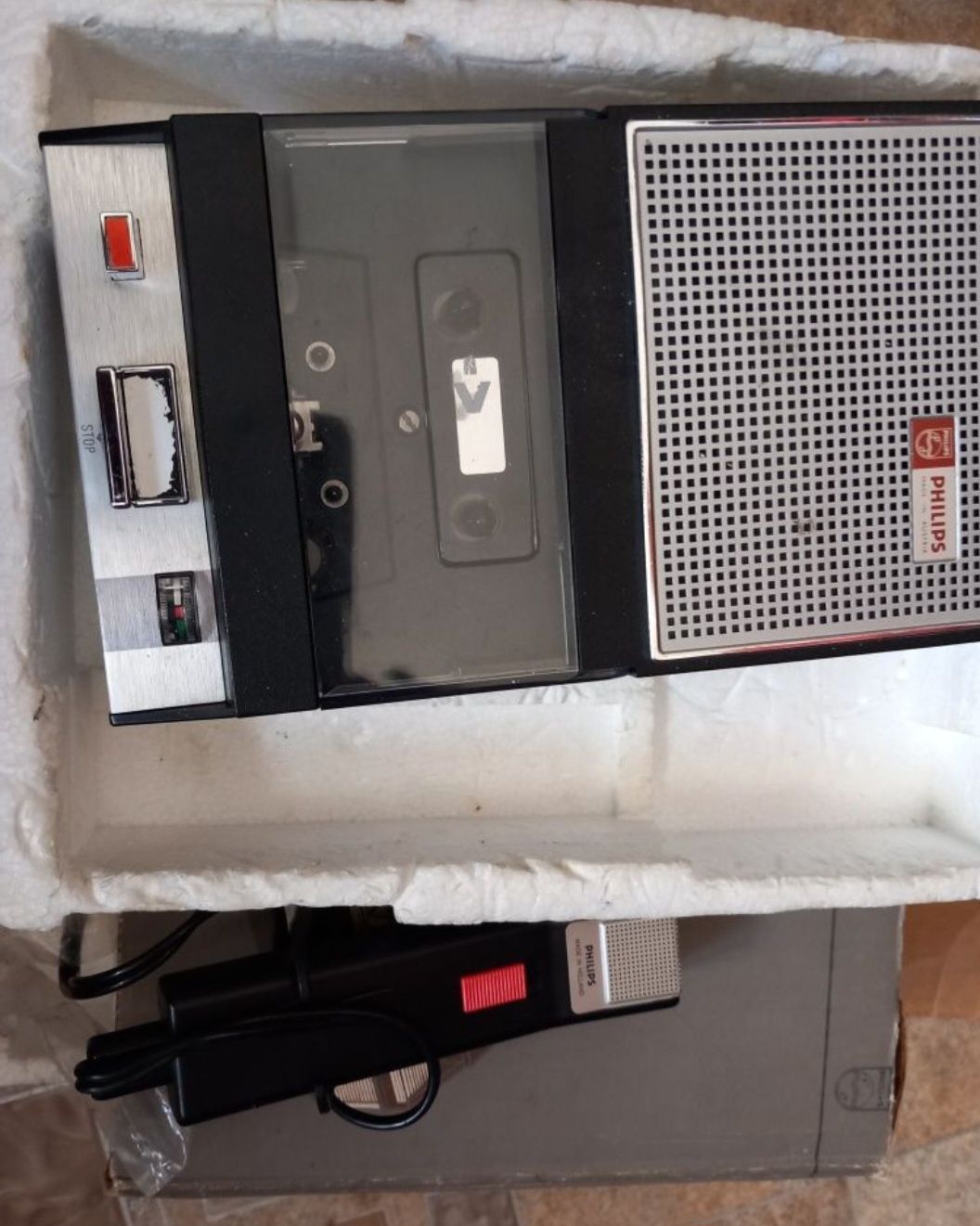 Reportofon vintage vechi de colecție philips