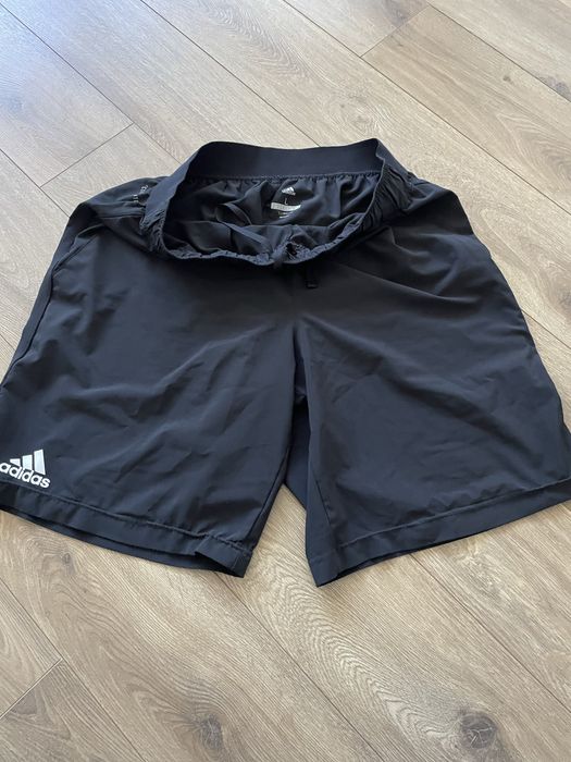 Спортни гащи Adidas