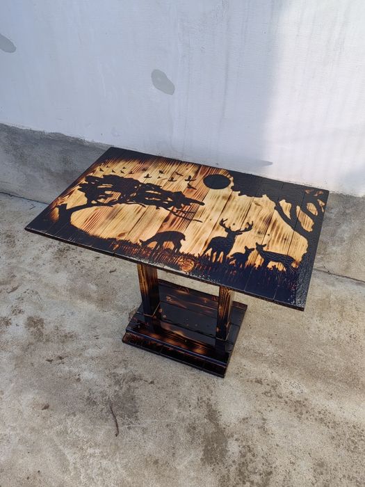 Декоративна маса