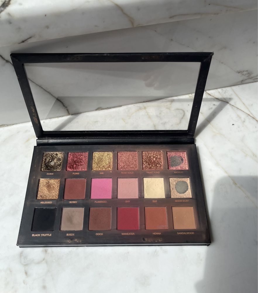 Оригинални маркови гримове:Tom ford,Dior,Charlotte tilbury,huda beauty