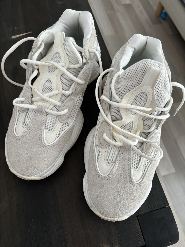 Yeezy 500 white bone