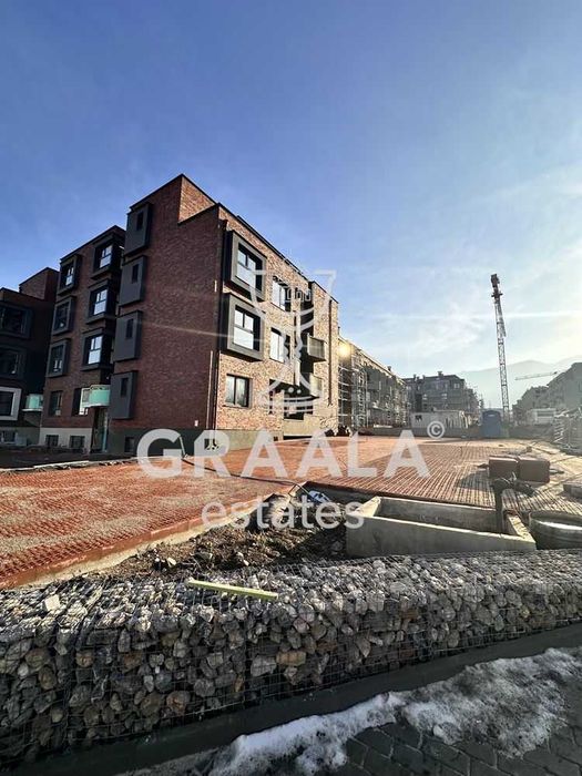 Продава се Тристаен апартамент в София, Витоша - 88 кв.м за 2023 €/кв.м - Снимка #10