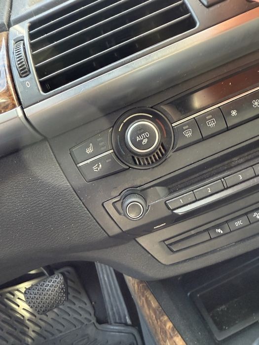 Спортен кожен салон Бмв Х5 Е70 (kojen salon Bmw X5 E70)