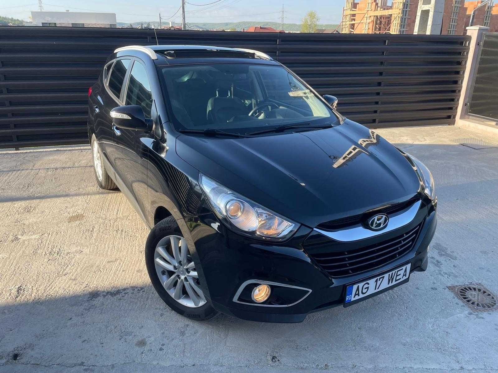 Hyundai ix35 // FULL // keyless // Panoramic // Navi