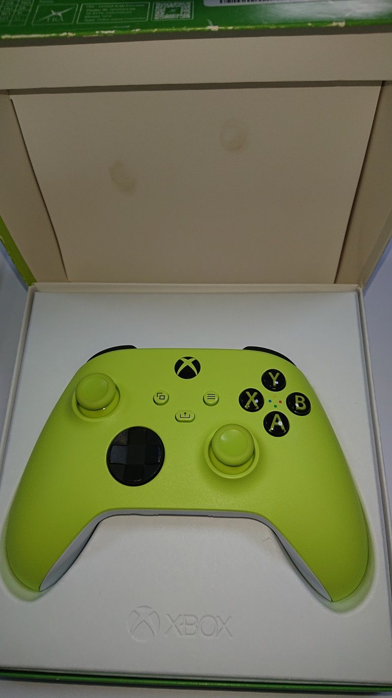 Продаётся Xbox controller