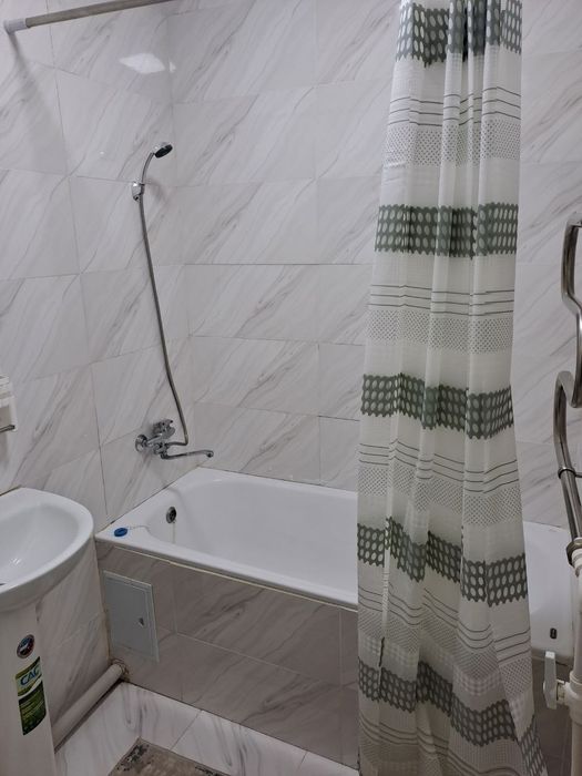 Продаётся 1 комнатная Чиланзар 7 с удобствами