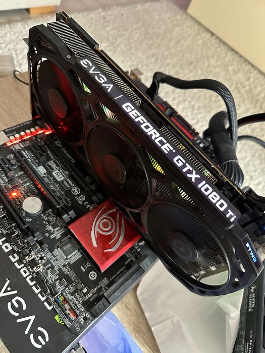 GTX 1080 TI EVGA FTW3 Elite 11GB Black