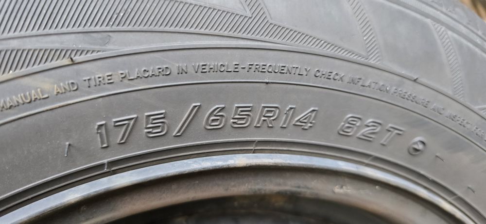 Jante cu anvelope de iarna Falken  175/65r14