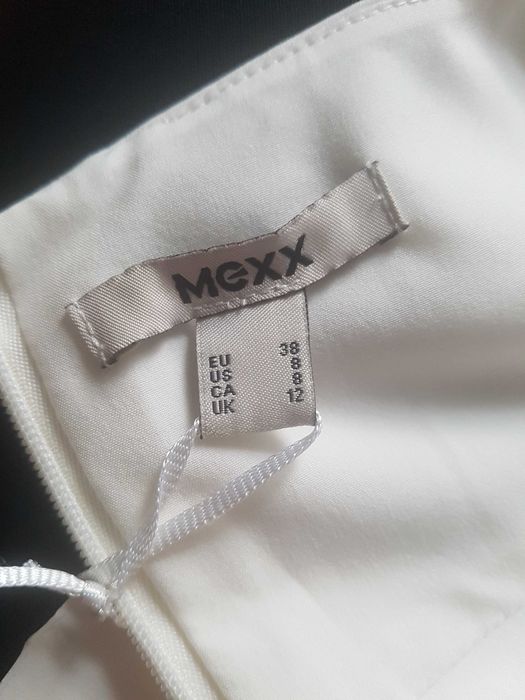 Красивое Новое платье