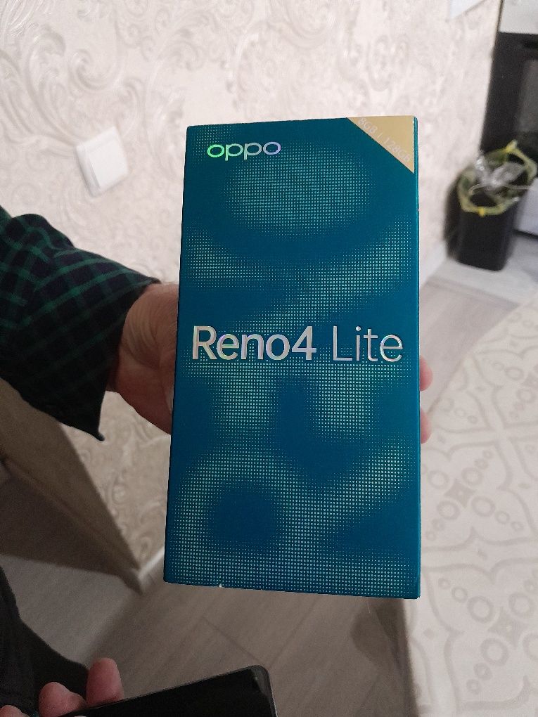 Oppo peno 4 lite