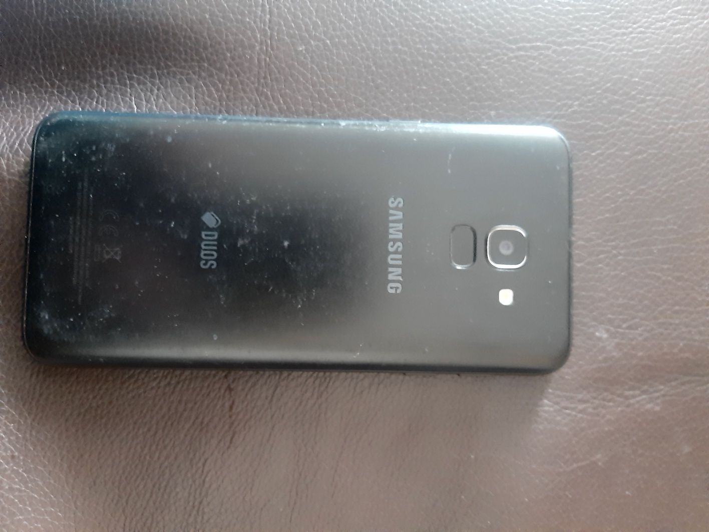 Телефон САМСУНГ J 6