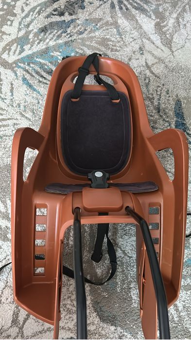 Vand scaun pentru bicicleta