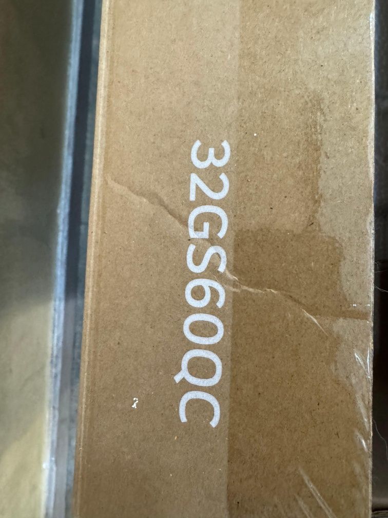Monitor Ultragear nou Amanet BKG