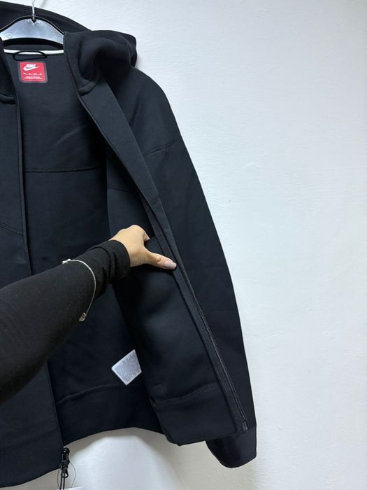Nike Sportswear - Tech Fleece