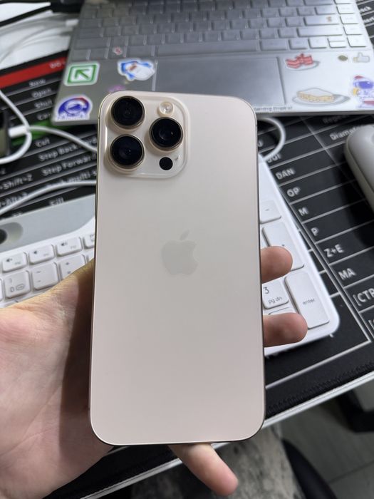 Идеальное состояние Iphone 16 Pro Max 512Gb 92%