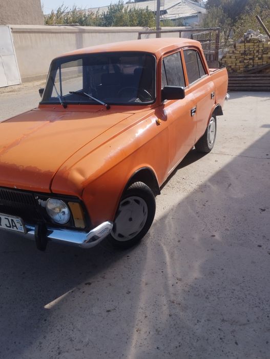 Maskvich 412 moshina
