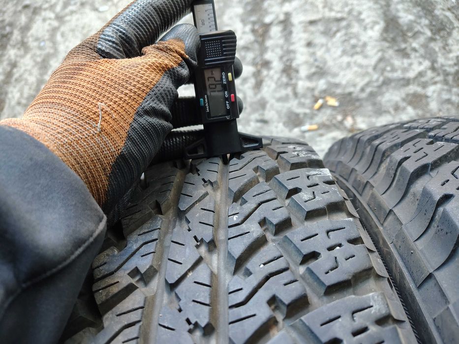 4бр.всесезонни гуми BRIDGESTONE 225 75 15C DOT16 цена за брой