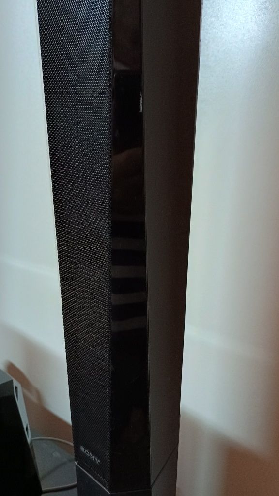 Система за домашно кино Sony BDV E4100