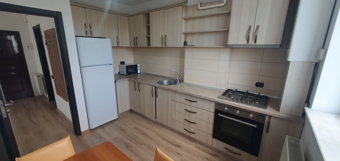 Apartament 2 cam, bloc nou .