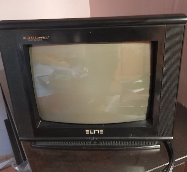 Малък телевизор Elite
