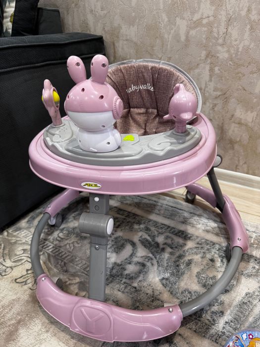 Продаются детские ходунки