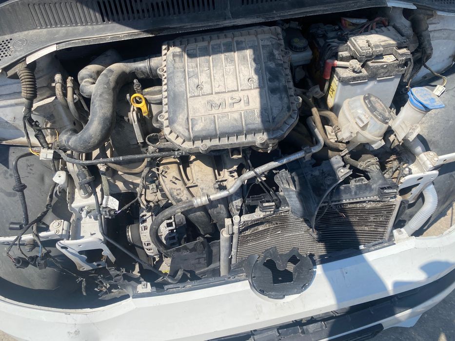 Volkswagen UP 1.0i 75 кс. двигател CHY 2019г.  Фолксваген УП 1.0i