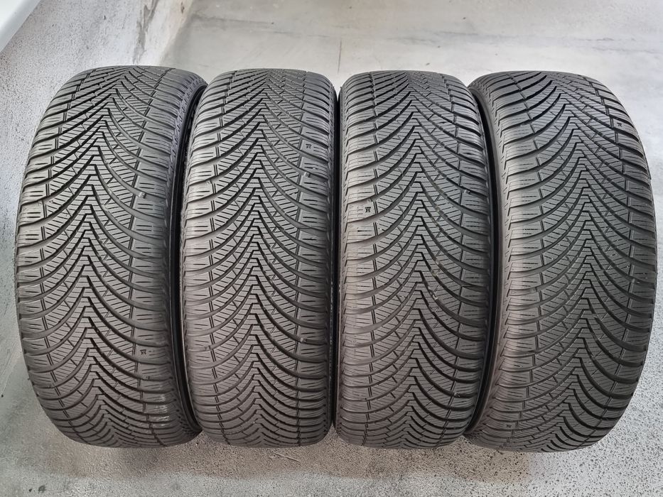 "Dot 23" 215/50/18 Kumho 4Броя: 650лв 7мм на 500км!