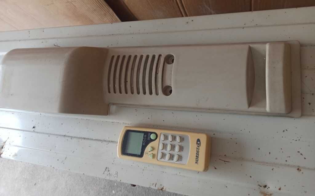 Продавам климатик 12 - ка