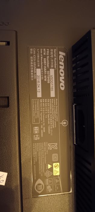 Vând 2 monitoare Lenovo ThinkPad